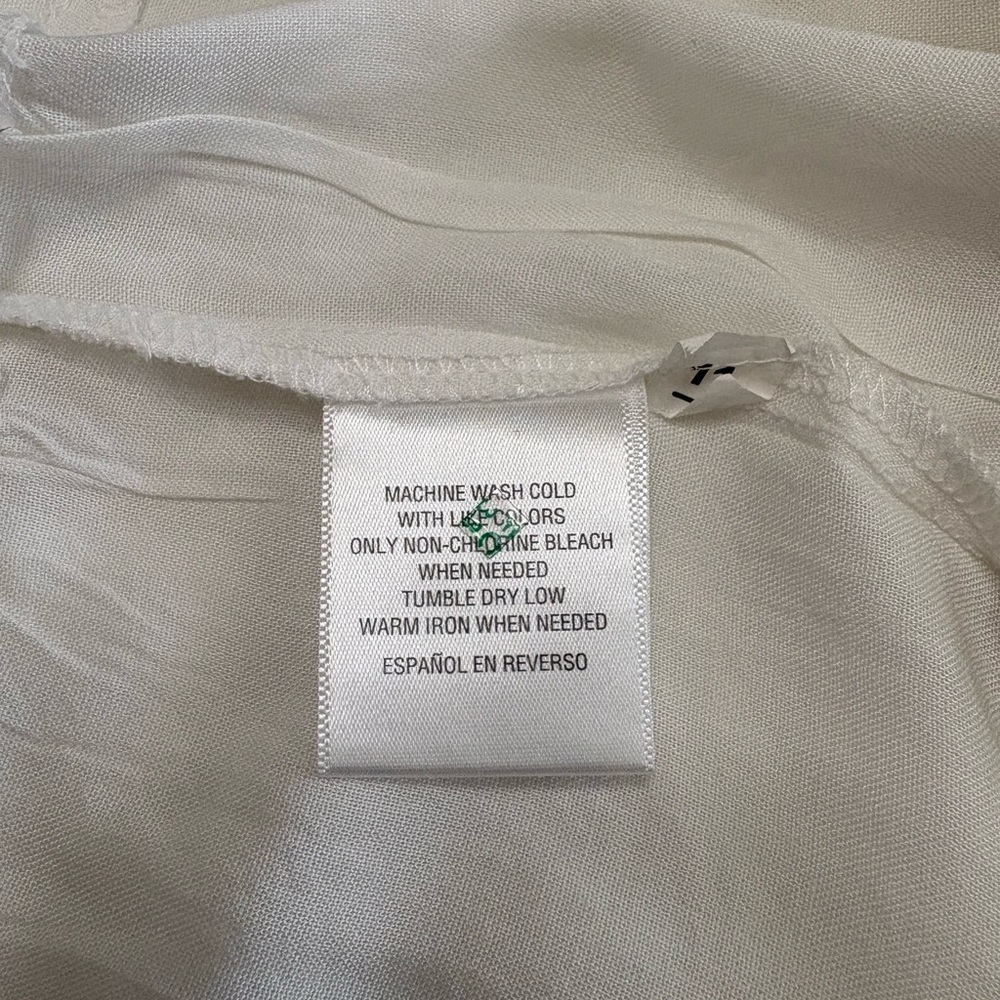 Style & Co. White Pintuck Blouse,NWT,made in India,100% Rayon - Picture 9 of 9